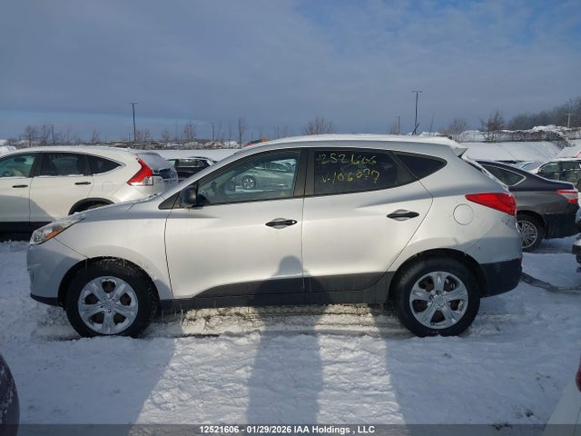 KM8JT3AF8FU106077 Hyundai Tucson