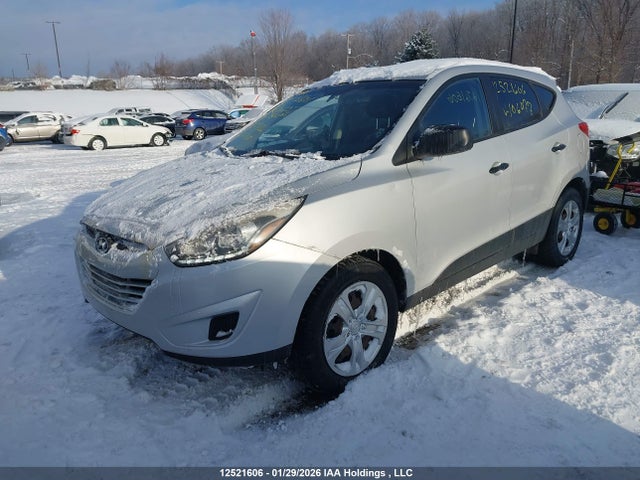 KM8JT3AF8FU106077 Hyundai Tucson