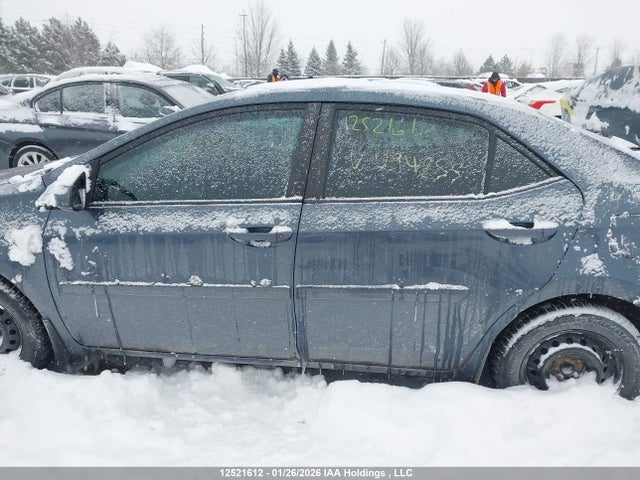 2T1BURHE7JC094855 Toyota Corolla