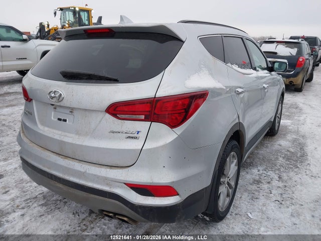 5XYZUDLA1JG559091 Hyundai SANTA FE SPORT