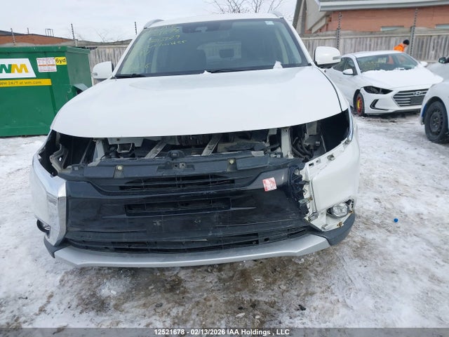 JA4JZ4AX0JZ603129 Mitsubishi Outlander
