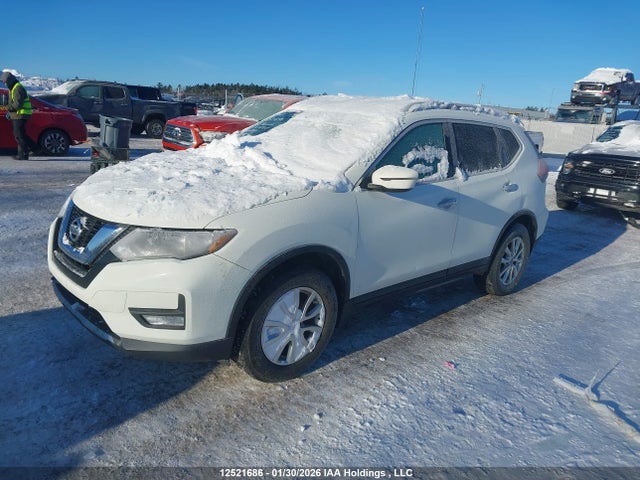 5N1AT2MV8HC737451 Nissan Rogue S/sl Platinum/sv