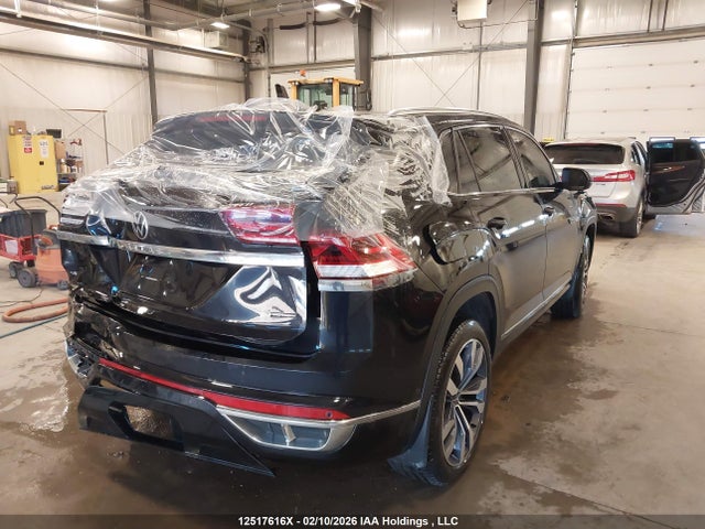 12517616 :رقم المزاد ، 1V2FE2CA3PC217061 vin ، 2023 Volkswagen Atlas Cross Sport 3.6 Fsi Execline مزاد بيع