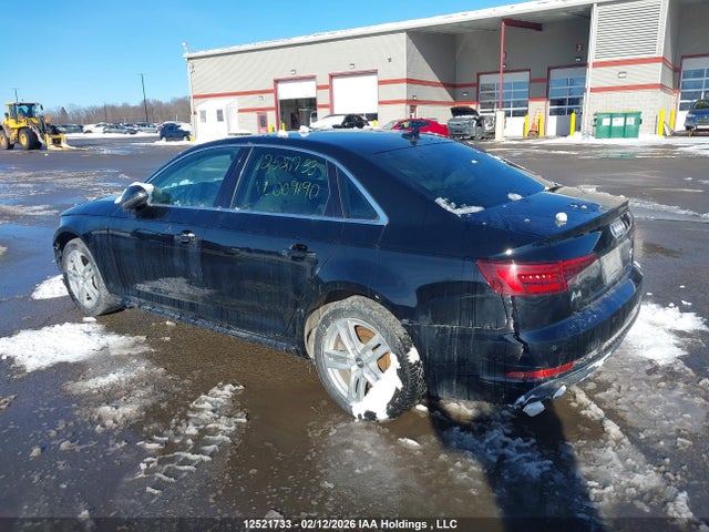 WAUANAF49JN009190 Audi A4 Komfort