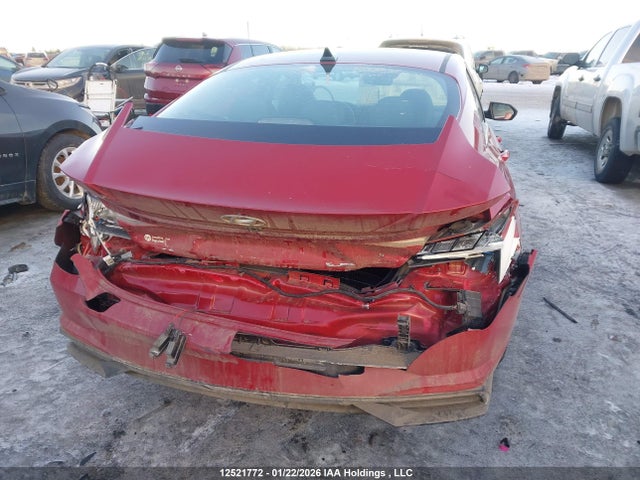 12521772 :رقم المزاد ، KMHLN4AG6NU288555 vin ، 2022 Hyundai Elantra Ultimate Ivt مزاد بيع