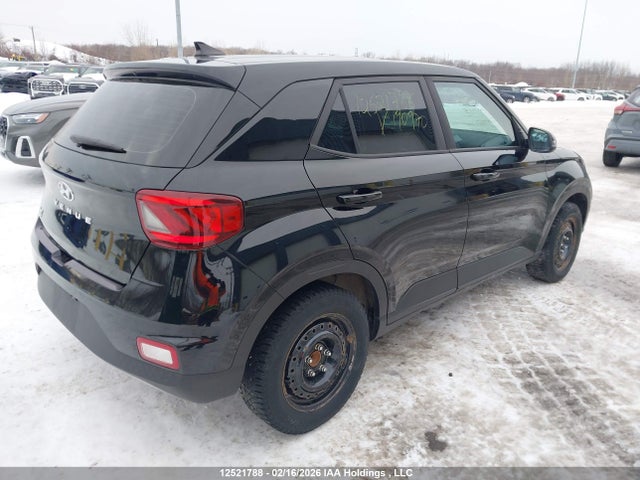 Hyundai Venue Se 2022 KMHRB8A30NU190970 Image 4