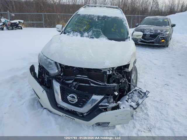 5N1AT2MT4HC806358 Nissan Rogue S/sl