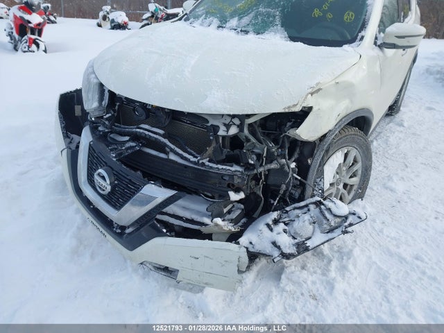 5N1AT2MT4HC806358 Nissan Rogue S/sl
