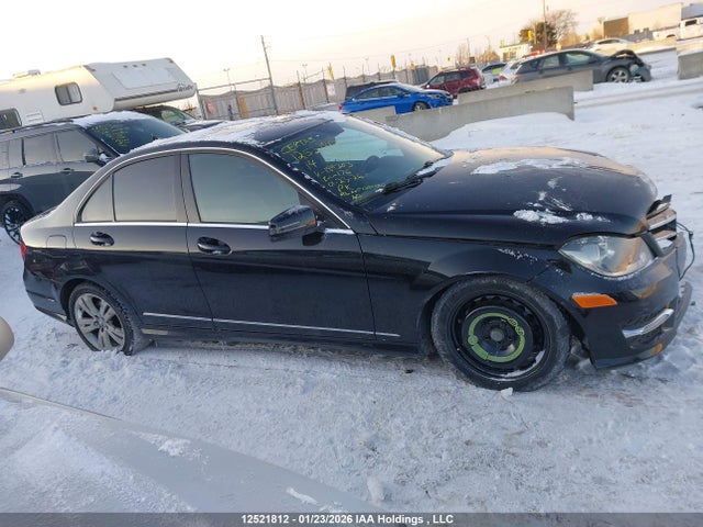 WDDGF8AB6EG189303 Mercedes-Benz C 300 4matic