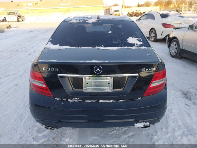 WDDGF8AB6EG189303 Mercedes-Benz C 300 4matic