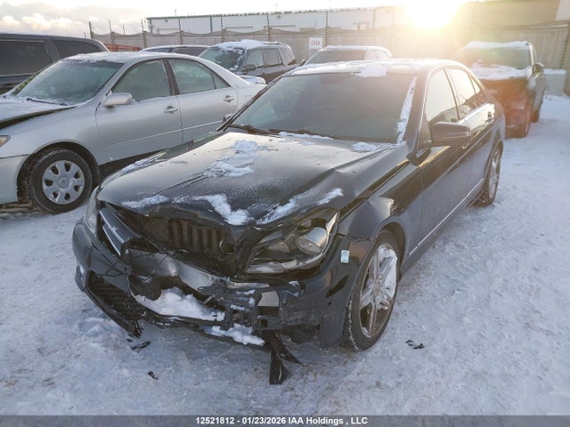 WDDGF8AB6EG189303 Mercedes-Benz C 300 4matic