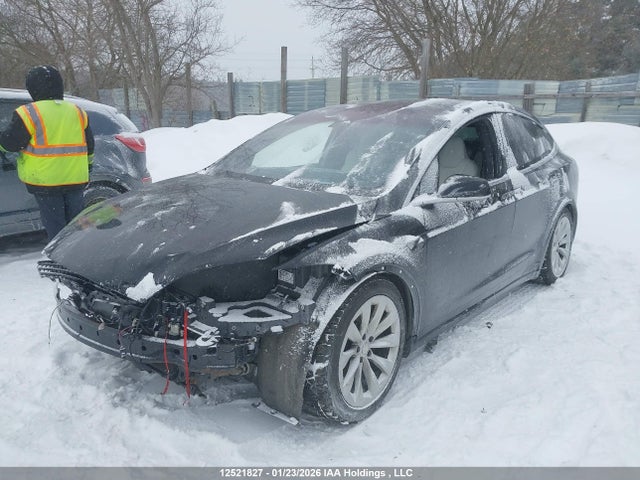 5YJXCDE28HF075890 Tesla Model X 100d/75d/90d