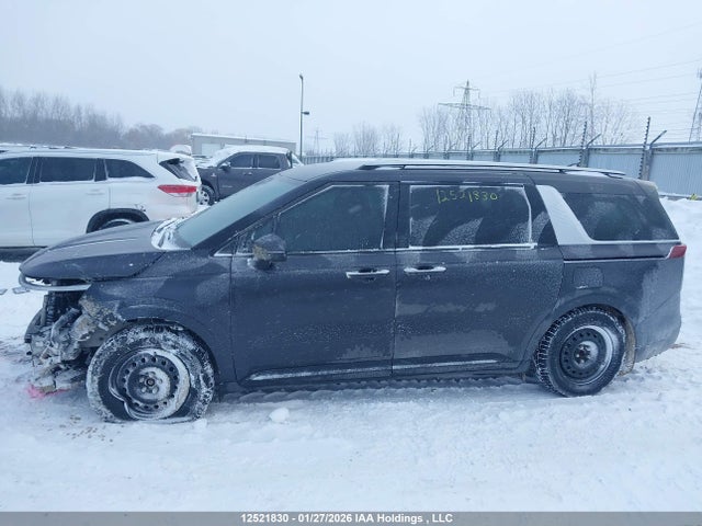 KNDNB5H30N6079007 KIA Carnival Lx/lx+