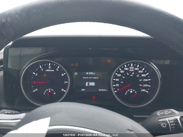 KNDNB5H30N6079007 KIA Carnival Lx/lx+