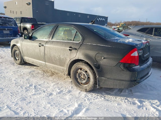 12521837 :رقم المزاد ، 3FAHP0HA2CR297536 vin ، 2012 Ford Fusion Se مزاد بيع