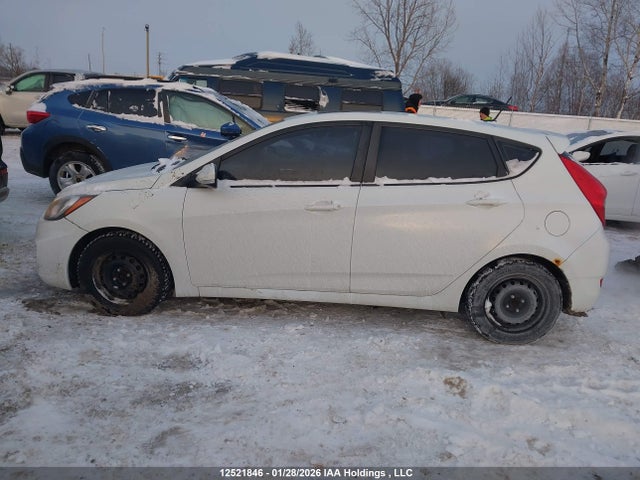KMHCU5AE1EU148758 Hyundai Accent Gls/se