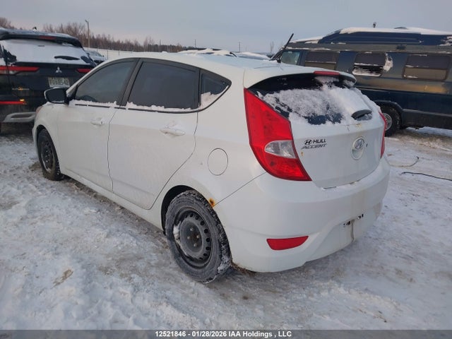 KMHCU5AE1EU148758 Hyundai Accent Gls/se