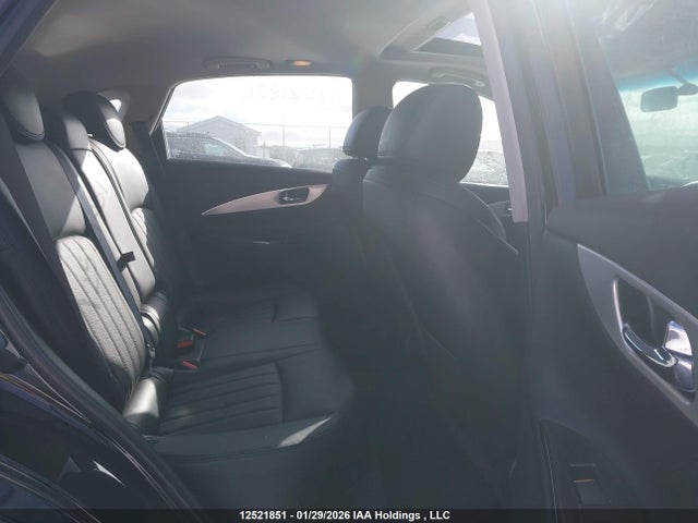 JN1BJ0RR6HM401776 Infiniti QX50