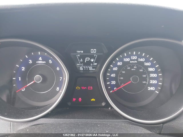 5NPDH4AE7FH572299 Hyundai ELANTRA GL