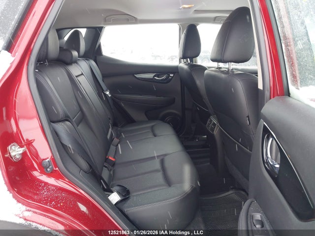 JN1BJ1BW0NW492890 Nissan Rogue Sport Sv