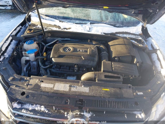 1VWBS7A30FC060210 Volkswagen Passat 1.8 Tsi Comfortline