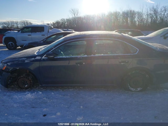 1VWBS7A30FC060210 Volkswagen Passat 1.8 Tsi Comfortline