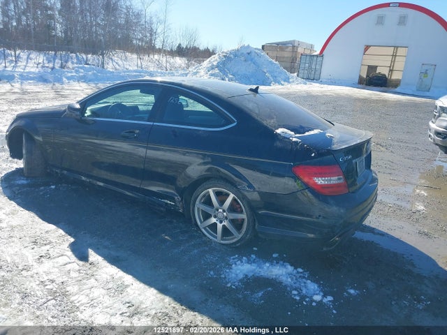 12521897 :رقم المزاد ، WDDGJ8JB2CF888624 vin ، 2012 Mercedes-benz C 350 4matic مزاد بيع