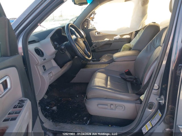 12521903 :رقم المزاد ، 5FNYF4H63FB502268 vin ، 2015 Honda Pilot Ex-l مزاد بيع