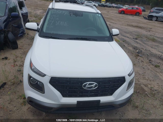 Hyundai Venue Preferred 2024 KMHRC8A32RU334621 Image 13