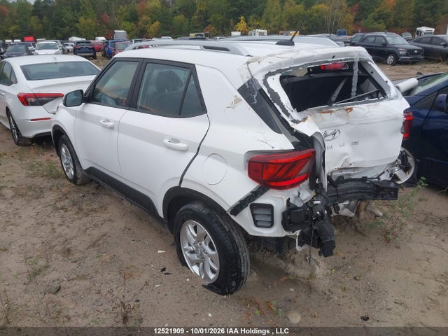Hyundai Venue Preferred 2024 KMHRC8A32RU334621 Image 3