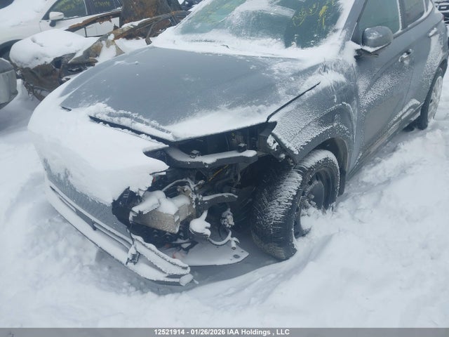 KM8K33AGXMU114787 Hyundai Kona Limited