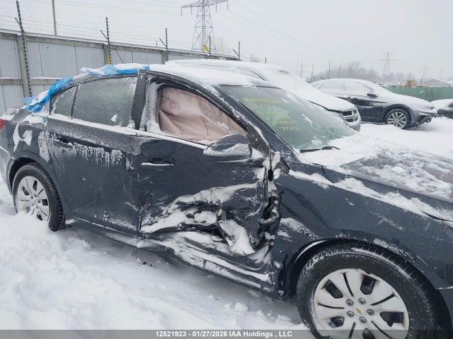 1G1PE5SB6G7137384 Chevrolet Cruze Limited 1lt