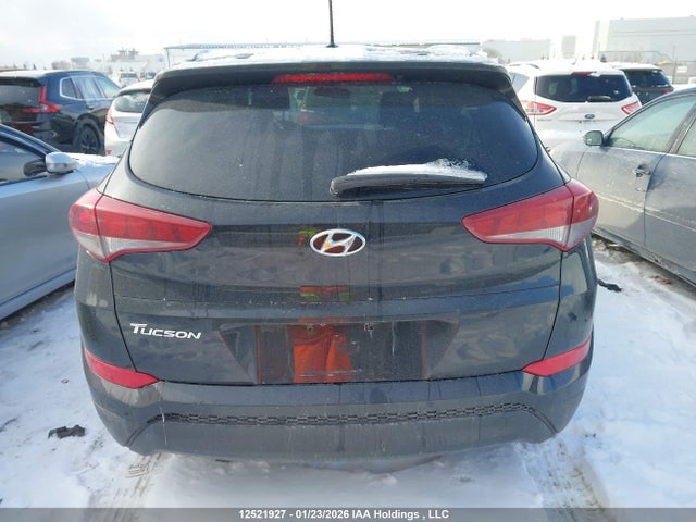 KM8J33A45GU185918 Hyundai Tucson Premium
