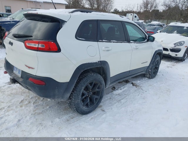 1C4PJMBS7FW556667 Jeep Cherokee Trailhawk