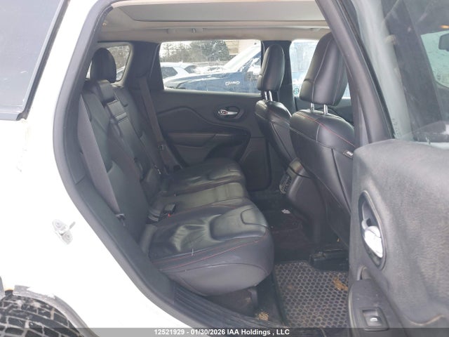 1C4PJMBS7FW556667 Jeep Cherokee Trailhawk