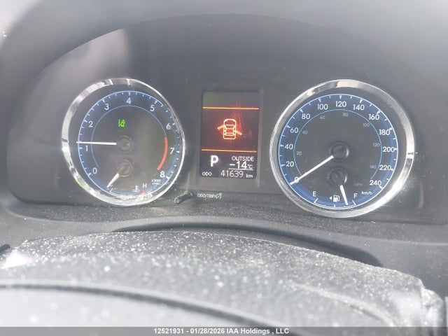 2T1BURHE3KC133037 Toyota COROLLA CE