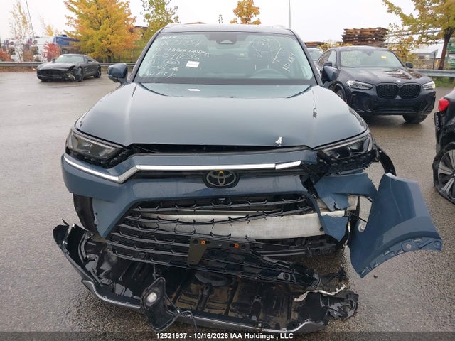 Продажа на аукционе авто 2024 Toyota Grand Highlander Limited, vin: 5TDAAAB57RS041235, номер лота: 12521937