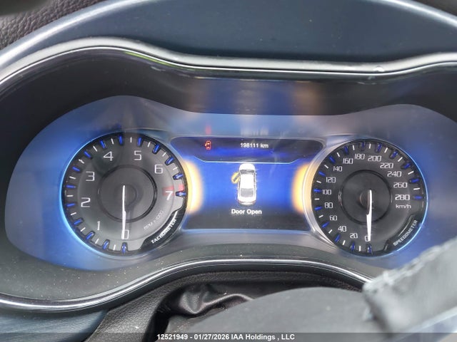 1C3CCCBG2FN703731 Chrysler 200 S