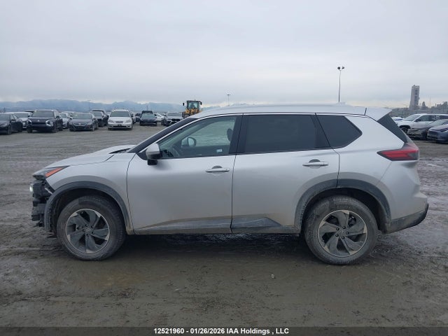 JN8BT3BB5SW157043 Nissan Rogue Sv/rc