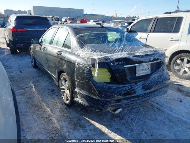 2014 Mercedes-benz C 300 4matic მანქანა იყიდება აუქციონზე, vin: WDDGF8AB0EA955366, აუქციონის ნომერი: 12521969