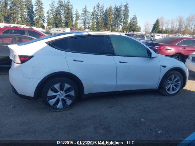 7SAYGDEE1NF544478 Tesla Model Y