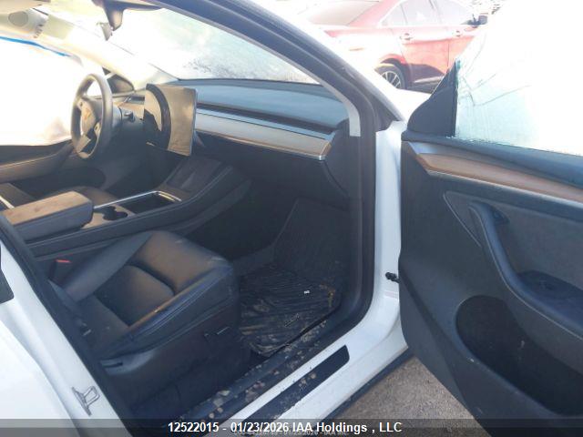 7SAYGDEE1NF544478 Tesla Model Y