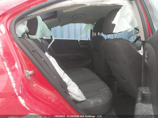 1G1JD5SH1J4113628 Chevrolet Sonic Lt Auto