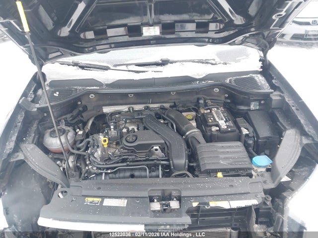 3VVLX7B25NM045019 Volkswagen Taos