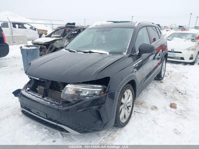 3VVLX7B25NM045019 Volkswagen Taos