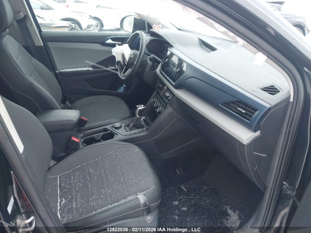 3VVLX7B25NM045019 Volkswagen Taos