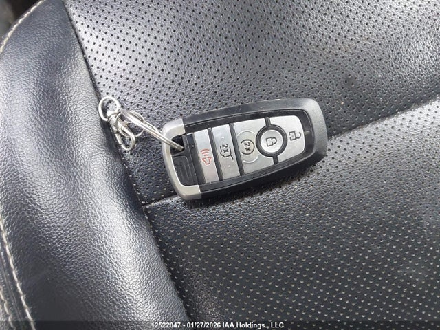 1FMCU9H64NUA50054 Ford ESCAPE SEL