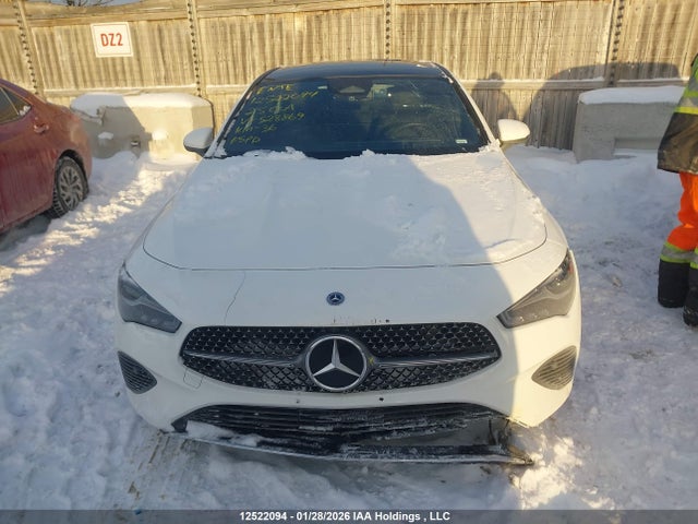 W1K5J4HB5SN528869 Mercedes-Benz CLA 250 4MATIC