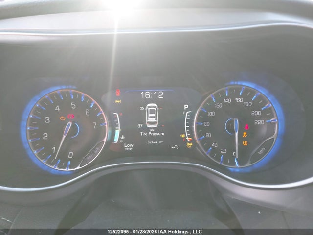 Chrysler Pacifica Limited 2025 2C4RC1GG2SR601538 Image 7