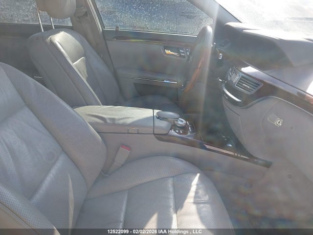 2012 Mercedes-benz S 550 4matic მანქანა იყიდება აუქციონზე, vin: WDDNF9EB6CA436228, აუქციონის ნომერი: 12522099